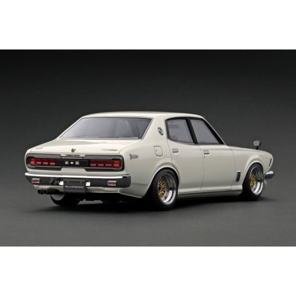 1/18 NISSAN BLUEBIRD U 2000GTX (G610) White