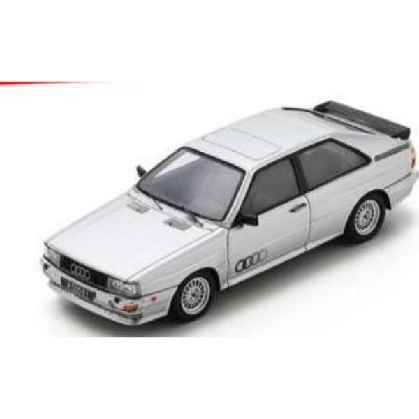 マキシチャンプス】 1/43 フォルクスワーゲン ゴルフ 1985