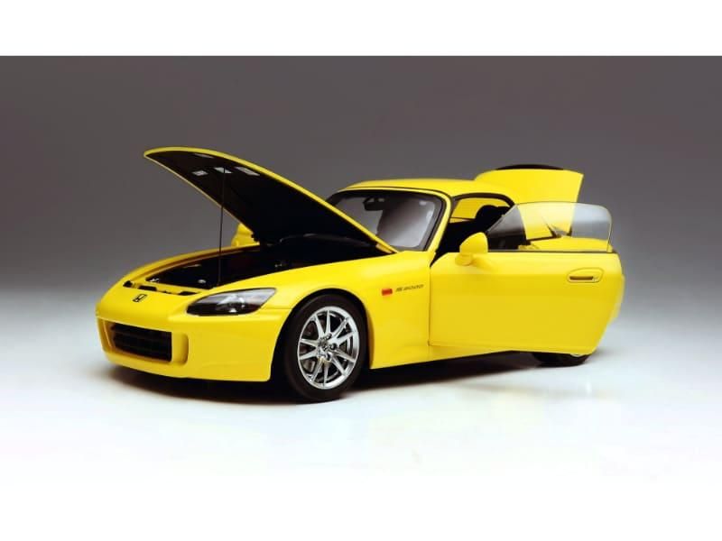 モーターヘリックス】 1/18 ホンダ S2000 (AP2) インディー イエロー