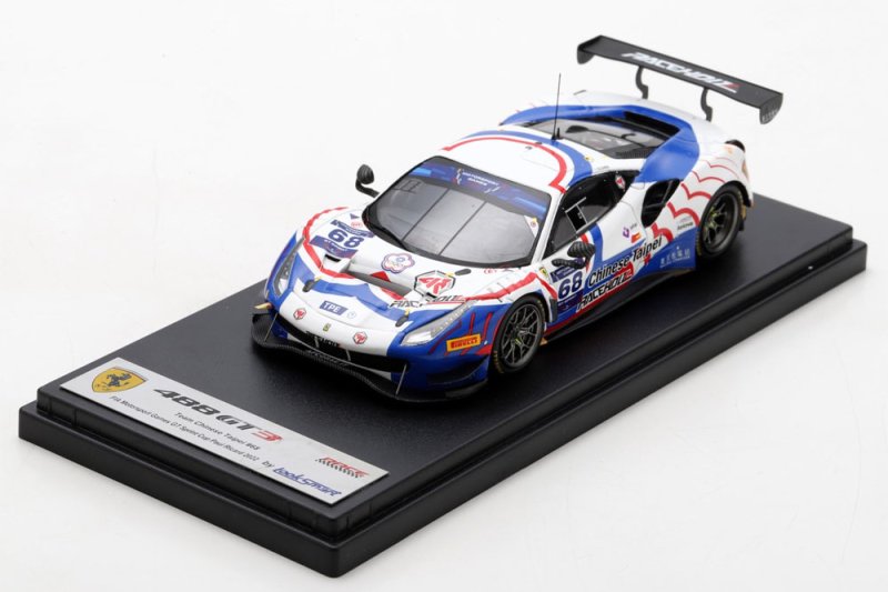 ルックスマート】 1/43 フェラーリ 488 GT3 EVO No.37 レッドブル アルファタウリI AF CORSE -DTM 2022Nick  Cassidy [LSRC157]