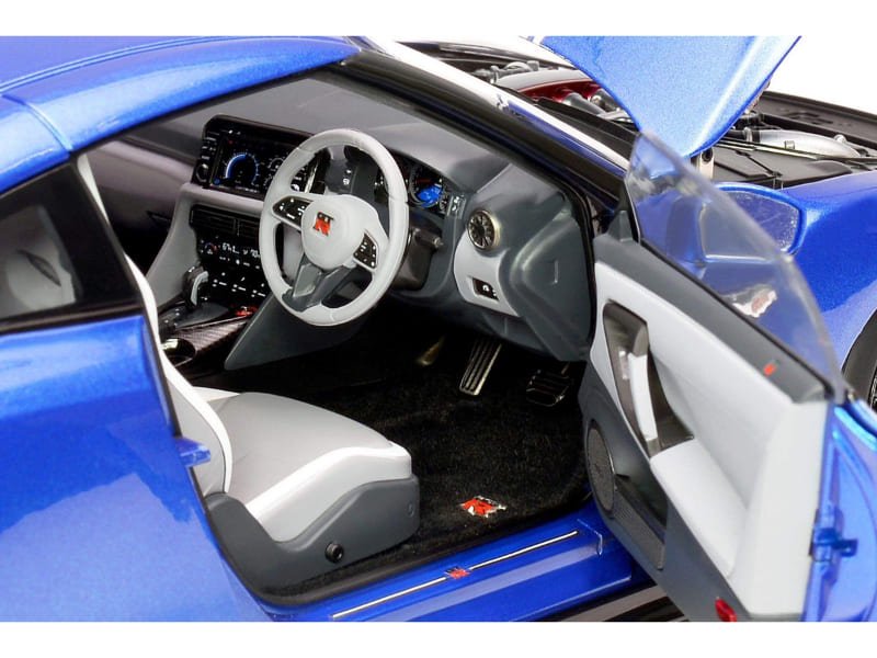 予約）【モーターヘリックス】 1/18 日産 GT-R R35 50th アニバーサリー Wangan Blue[M83503]・ミニカー通販専門店 ミニカーショップロビンソンから送料無料でお届けします。