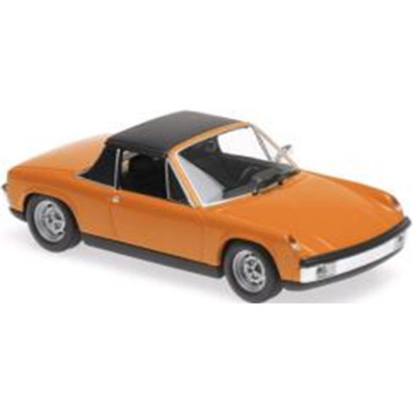 マキシチャンプス】 1/43 ポルシェ 924 1984 ブルーメタリック 