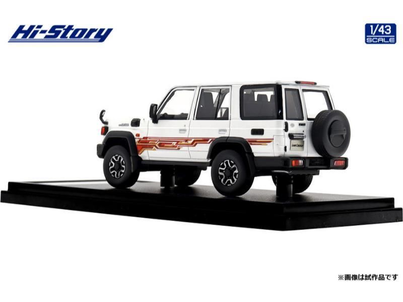 ハイストーリートヨタ ランドクルーザー70 AX スーパーホワイトⅡ＋ストライプ ハイストーリー 1/43 トヨタ ランドクルーザー 70 AX 2023