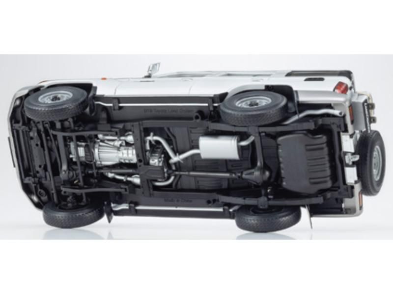 オールモストリアル】 1/18 トヨタ ランドクルーザー 76 2017