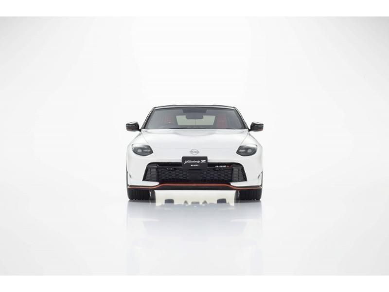 京商】 1/18 日産 フェアレディ Z ニスモ 2024 (ホワイト