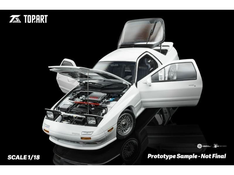 Mazda FC RX-7 1/18スケール ミニカー グレー（マツダ RX-7 FC3S