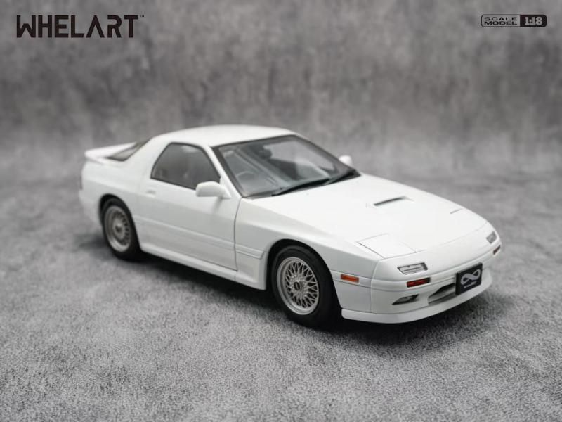 サンスター】 1/18 WHELART CLASSCIC マツダ サバンナ RX-7