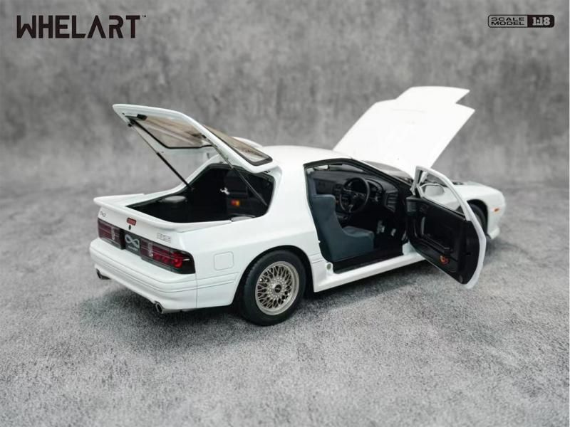 サンスター】 1/18 WHELART CLASSCIC マツダ サバンナ RX-7 インフィニ
