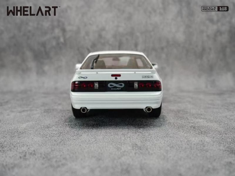 サンスター】 1/18 WHELART CLASSCIC マツダ サバンナ RX-7 インフィニ