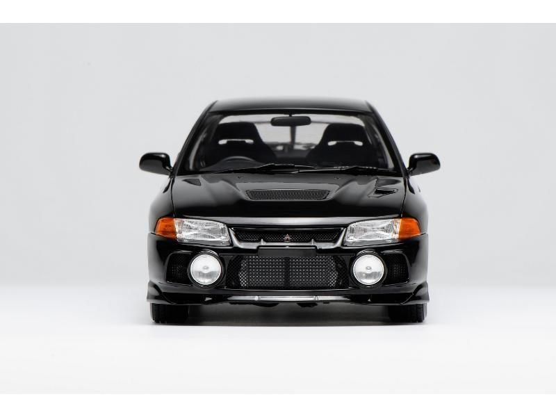1/18 one model三菱ランサー エボリューションII ピレネーブラック