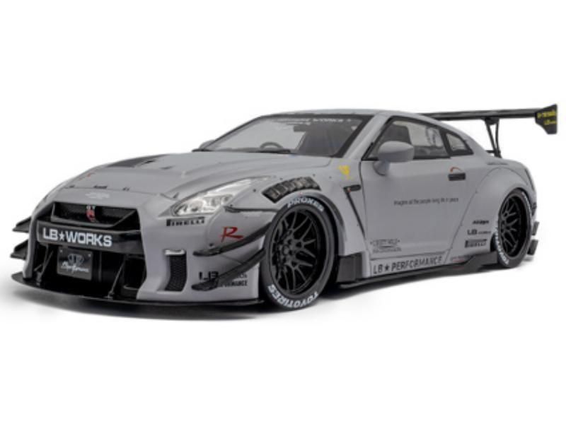 Liberty Walk GT-RR35 Matte Green フィギュア付 Liberty Walk GT-RR35 Matte Green フィギュア付 s-l400.jpg