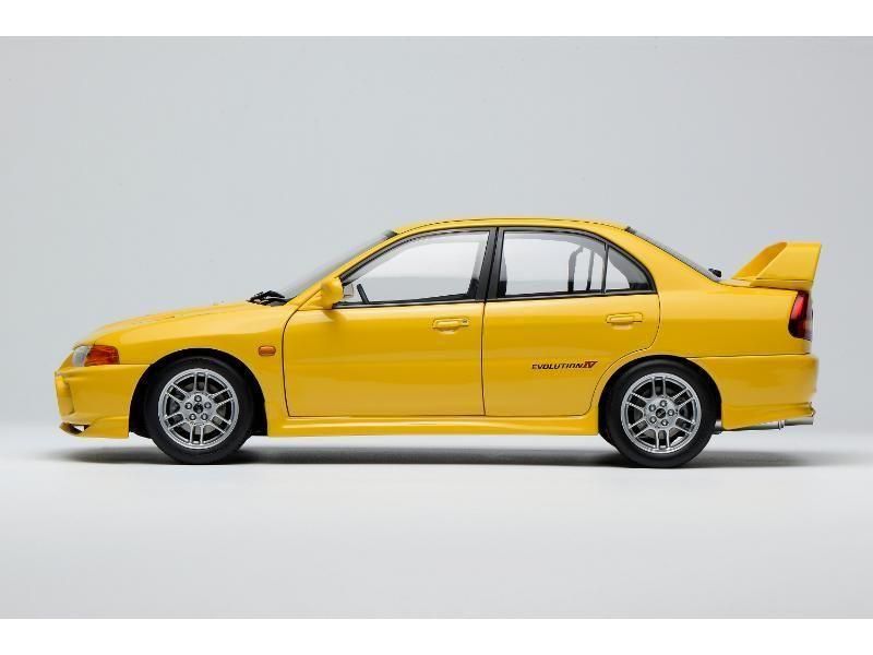 モーターヘリックス】 1/18 三菱 ランサー エボリューション EVO Ⅳ