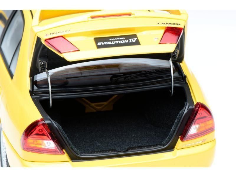 モーターヘリックス】 1/18 三菱 ランサー エボリューション EVO Ⅳ