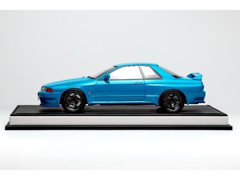 モーターヘリックス】 1/18 日産スカイライン GT-R (R32