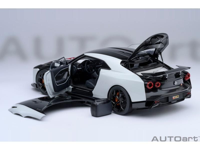 オートアート】 1/18 日産 GT-R50 by イタルデザイン （メタリック