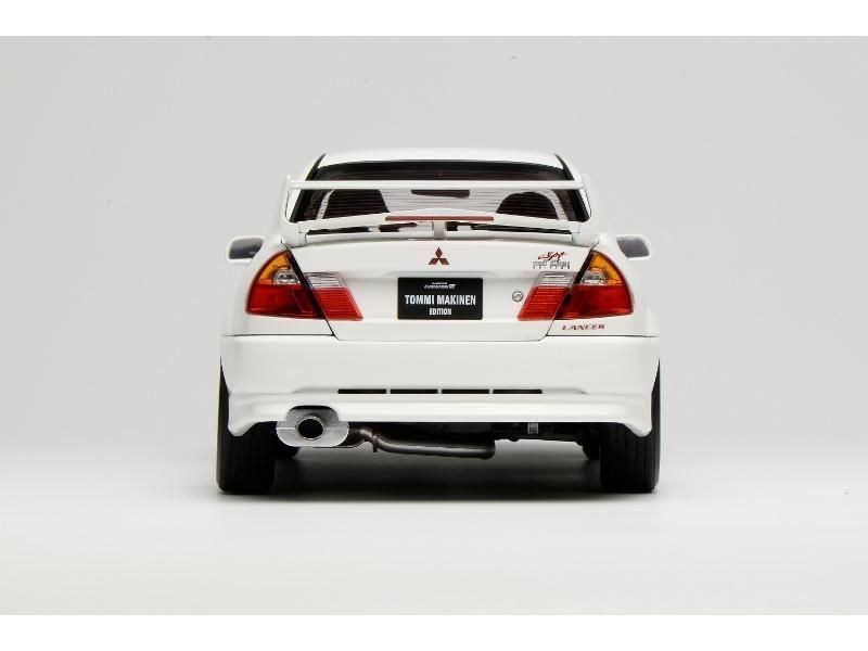 モーターヘリックス】 1/18 三菱 ランサーエボリューション Ⅵ
