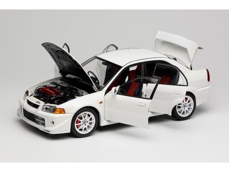 モーターヘリックス】 1/18 三菱 ランサーエボリューション Ⅵ GRS