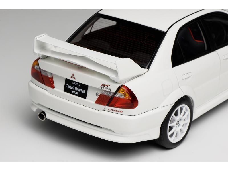 モーターヘリックス】 1/18 三菱 ランサーエボリューション Ⅵ