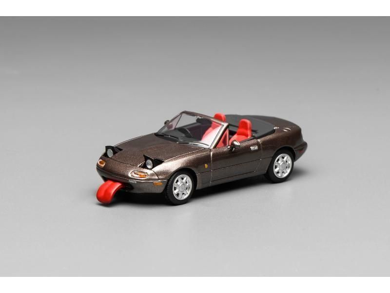 【ミニカー 美品】イグニッションモデル 1/18 ダットサン フェアレディ イグニッションモデル】 1/18 ダットサン フェアレディ 2000