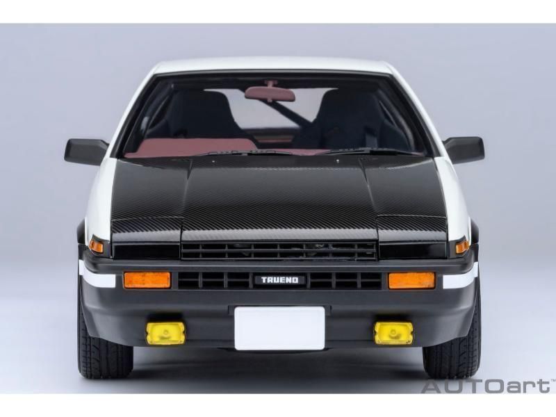 オートアート】 1/18 トヨタ スプリンター トレノ (AE86) 「頭