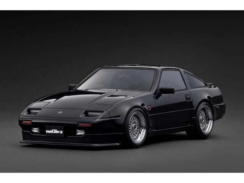 イグニッションモデル】 1/18 ダットサン フェアレディ 2000