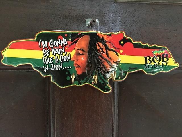 Bob Marley柄のレゲエファッション＆レゲエグッズ一覧 - REGGAE