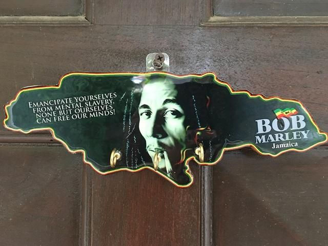 Bob Marley柄のレゲエファッション＆レゲエグッズ一覧 - REGGAE