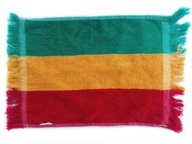 若者に人気のブランド ラスタカラー・ハンドタオル | ジャマイカンのスタイル - REGGAE ミュージシャン