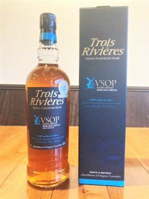 ラム酒 トロワ・リビエール VSOP ７００ｍｌ ４０度