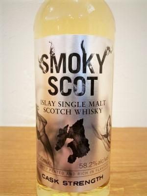 シングルモルト スモーキースコット （Smoky Scot CAOLILA 5Years Old) ７００ｍｌ ５８.２度