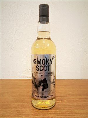 シングルモルト スモーキースコット （Smoky Scot CAOLILA 5Years Old) ７００ｍｌ ５８.２度