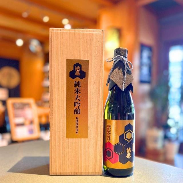 池亀酒造】池亀 無濾過無加水 純米大吟醸 (木箱) 1800ml